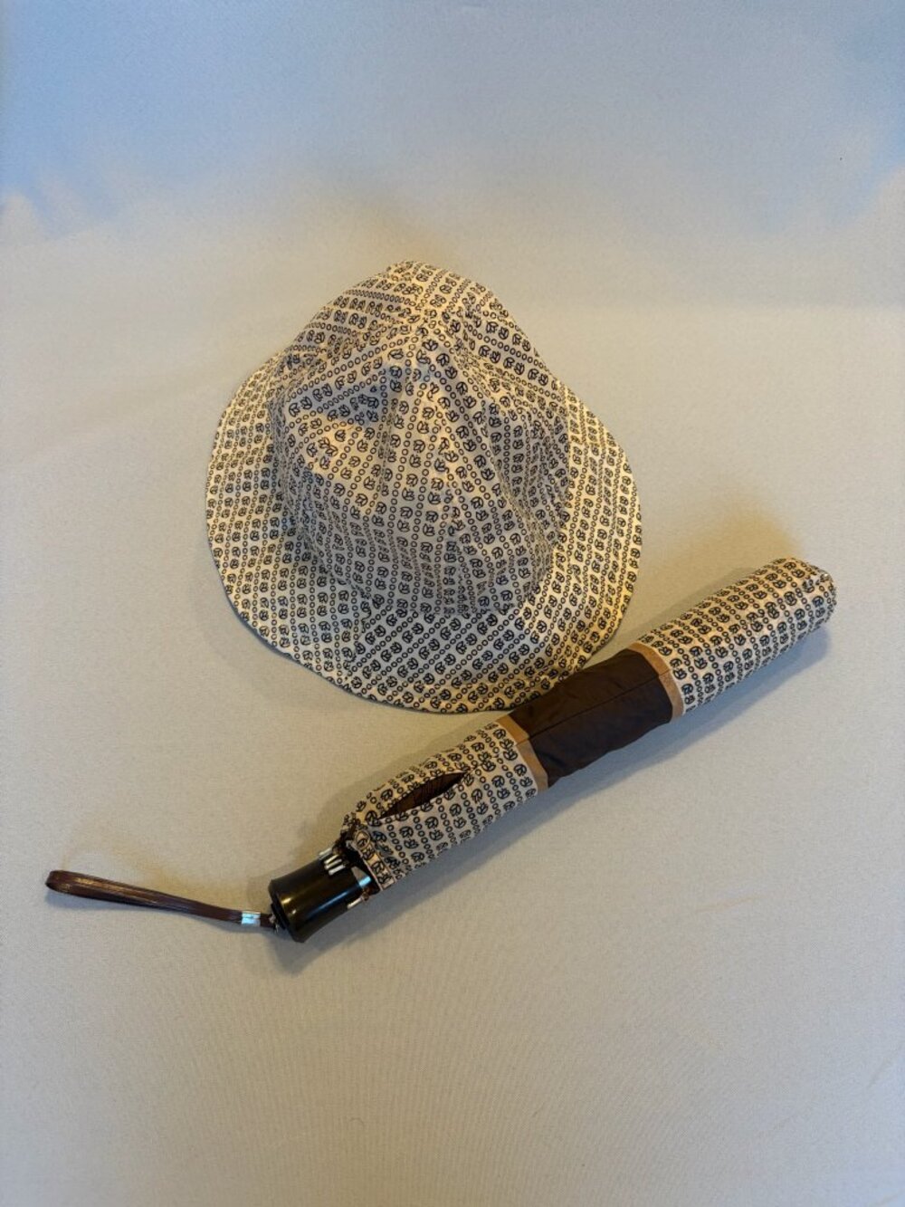 Vintage 1970s All-Weather Rain Hat & Folding Umbrella Set with Matching Sleeve